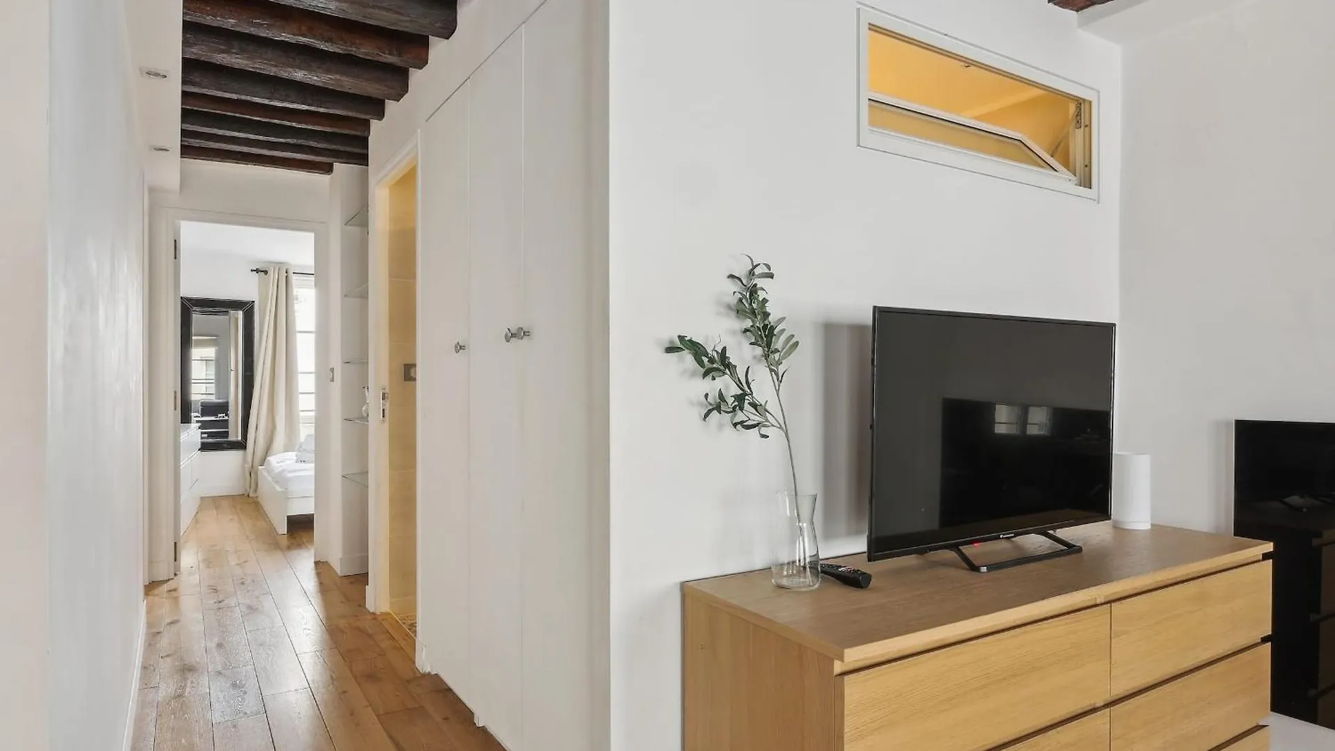 Les Halles & Le Marais - 2br - Cityapartmentstay Apartment